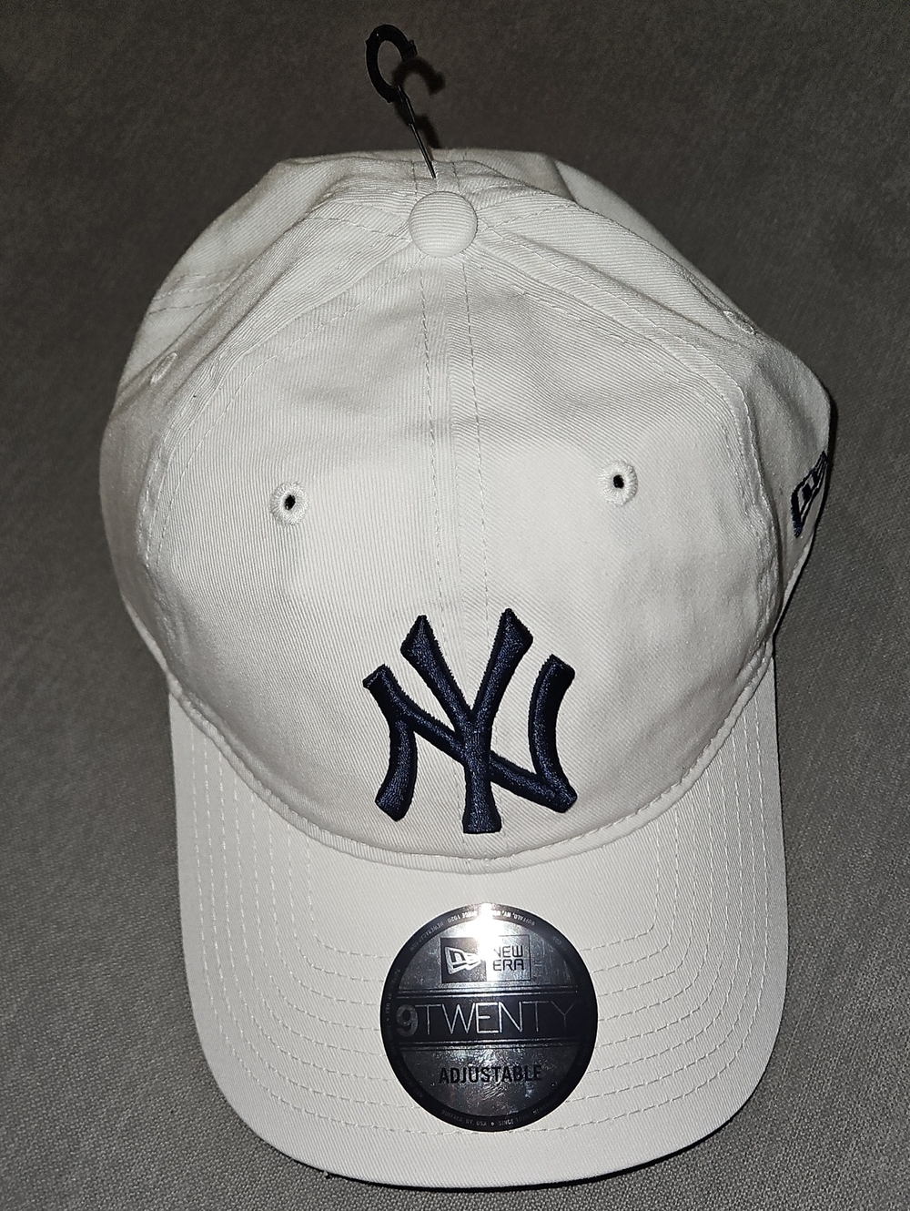 New Era New York Yankees 9TWENTY White Hat NWT